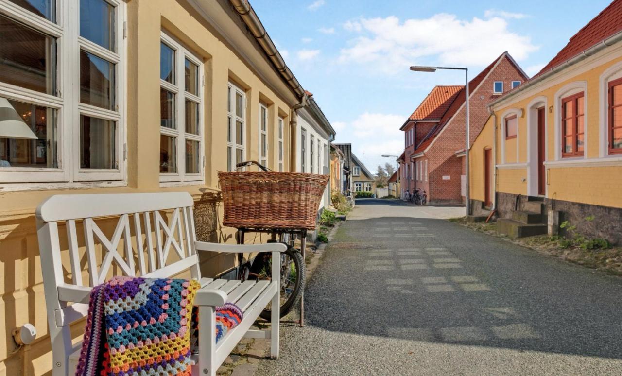 Hyggeligt Gammelt Fiskerhus I Marstal Villa Bagian luar foto