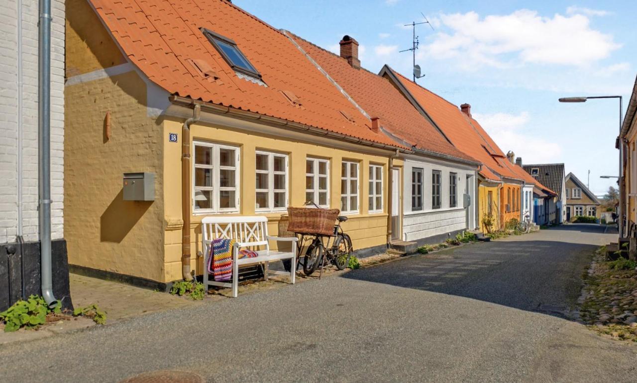 Hyggeligt Gammelt Fiskerhus I Marstal Villa Bagian luar foto